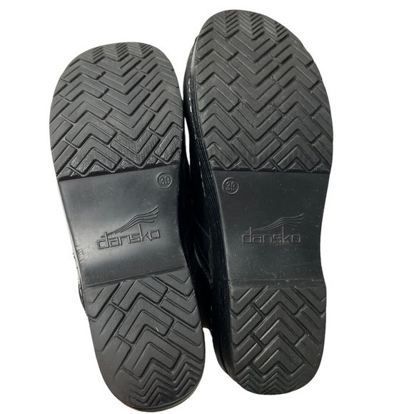 Dansko Black Cabrio Waterproof Pull on work Clogs Size 8.5 /9US (39) - Picture 2 of 9